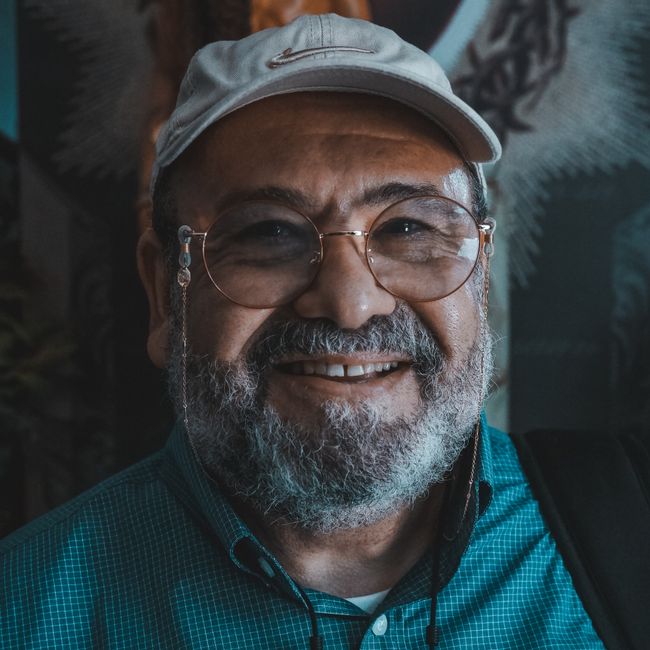 Tóth Bálint, Alapító · angol, IELTS